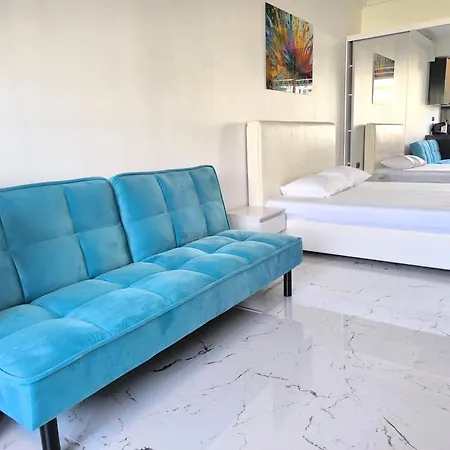 Daire Apartments *